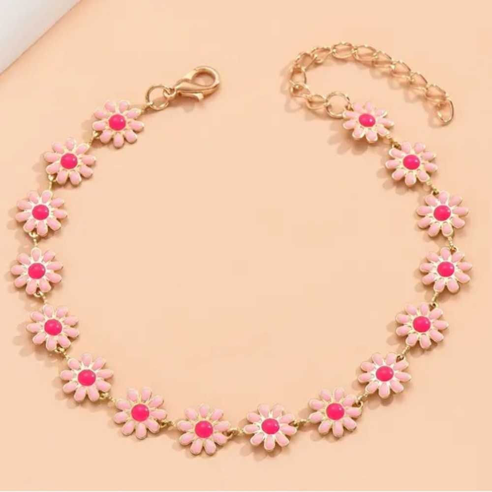 Pink Flower Daisy Gold Toned Anklet - Picture 2 of 3